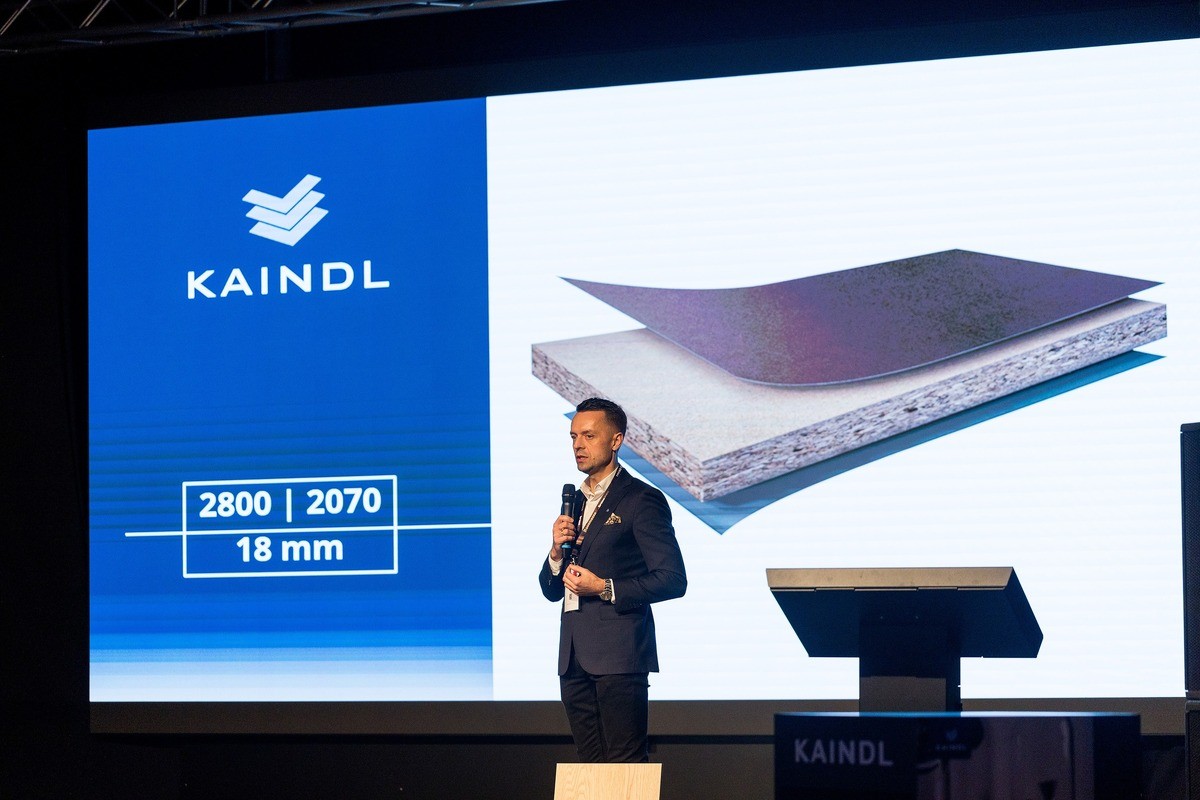 Spotkanie Akademii Projektanta w Kronospan Design Center — fotorelacja, zdjęcie 4 z 20