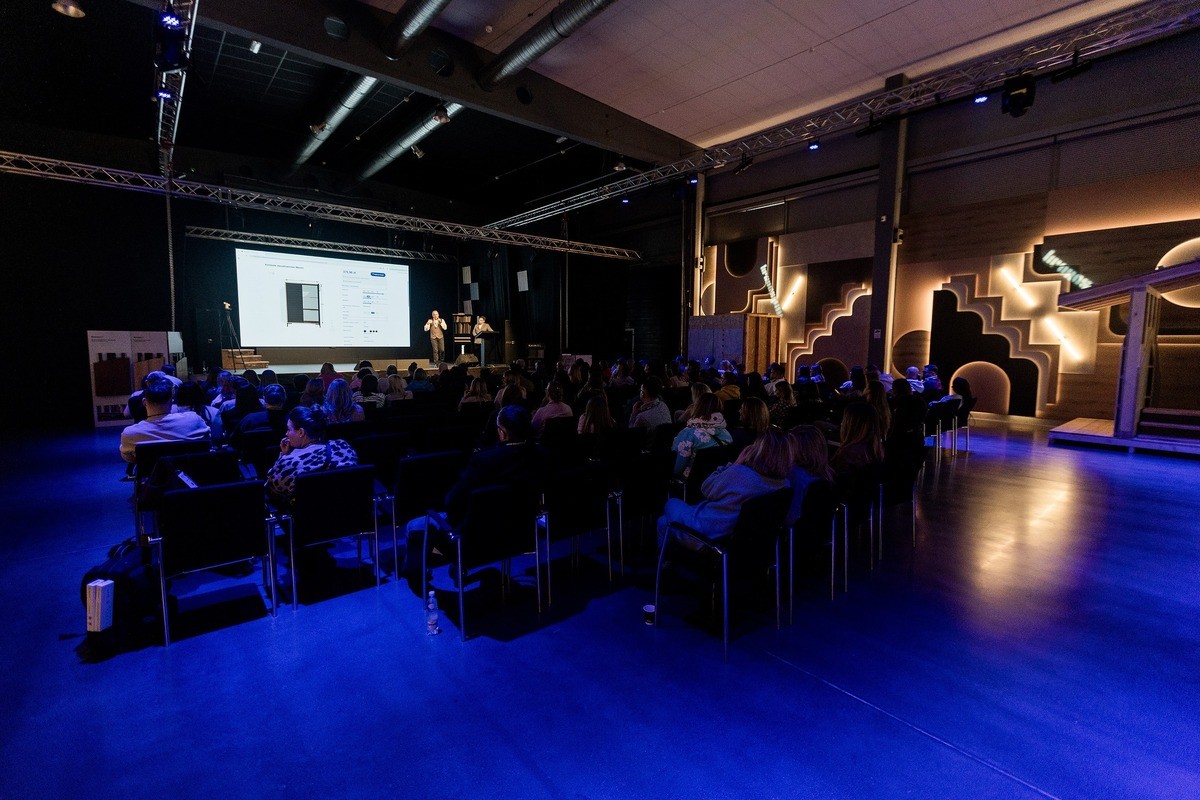 Spotkanie Akademii Projektanta w Kronospan Design Center — fotorelacja, zdjęcie 7 z 20