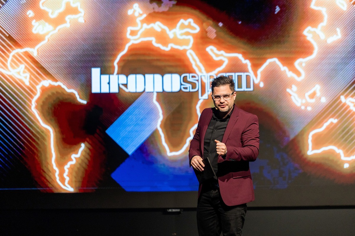 Spotkanie Akademii Projektanta w Kronospan Design Center — fotorelacja, zdjęcie 12 z 20